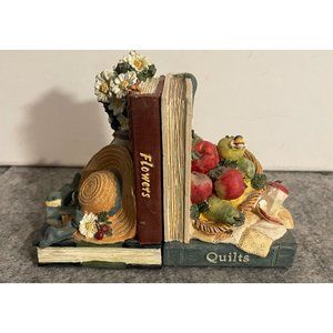 Adorable Small Bookends, Unbranded Quilts on one and Flowers and a Hat on Other